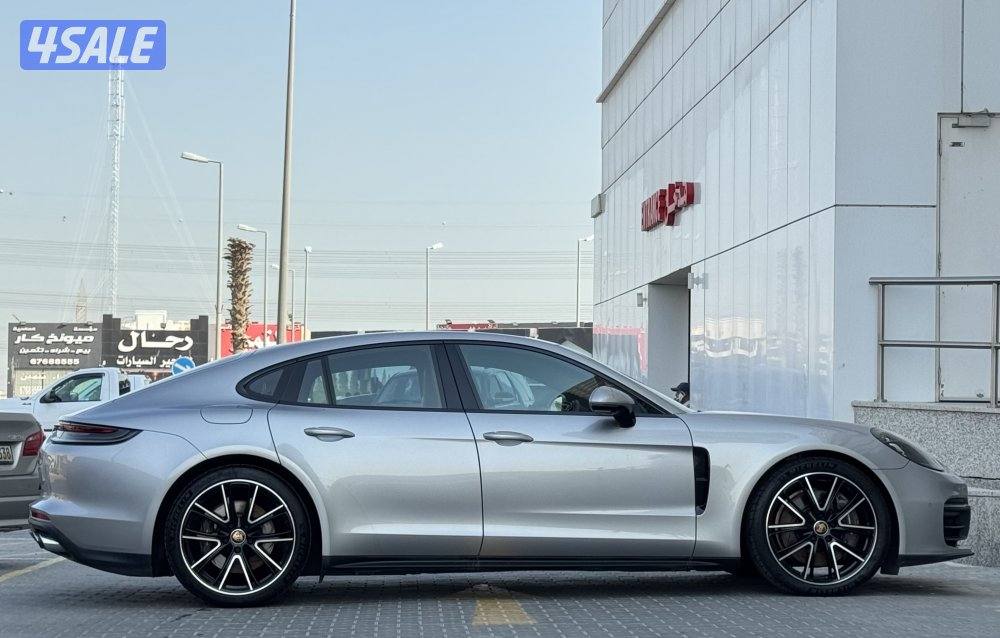 للبيع. بورش باناميراS موديل 20212