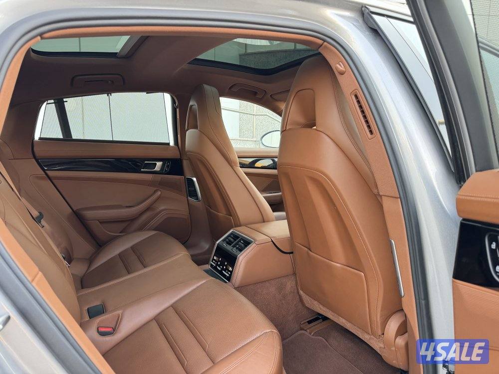 للبيع. بورش باناميراS موديل 20218