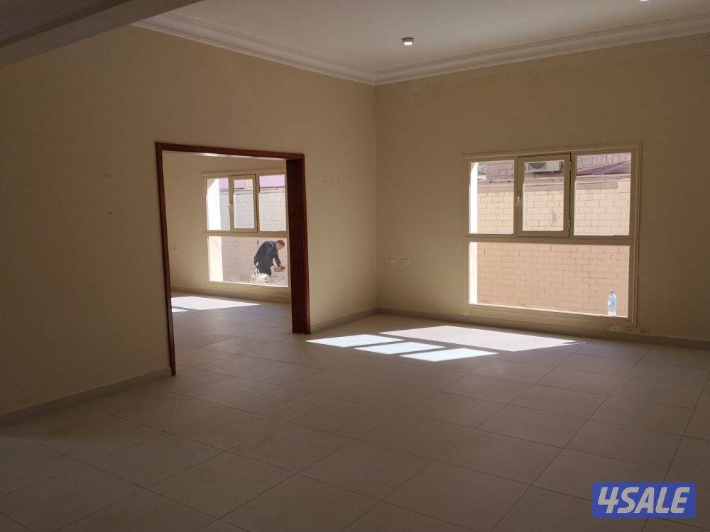 للإيجار فيلا في الشامية11