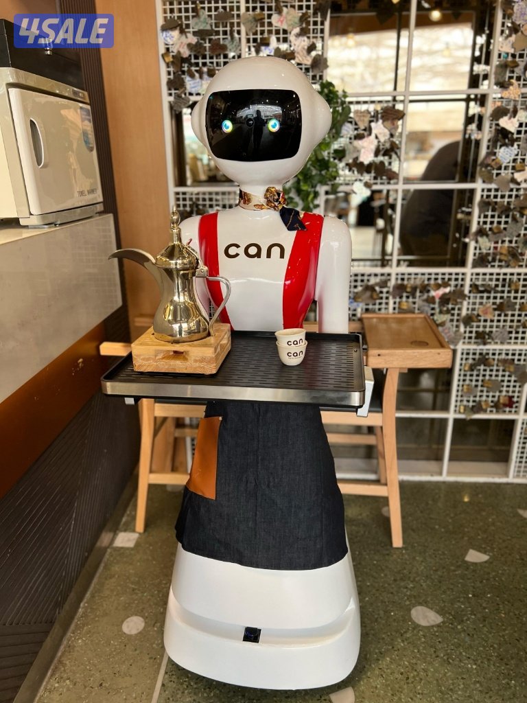 روبوت توصيل طلبات الزبائن داخل المطعم ويمكن التحكم به عن بعد3