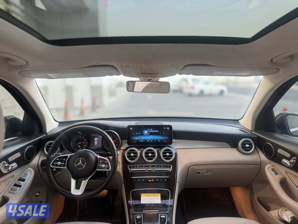 للبيع مرسيدس GLC 300 موديل 202010