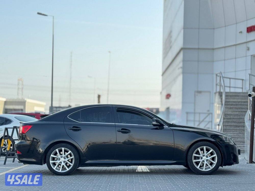 لكزس IS 250 موديل 2012  6سلتدر11