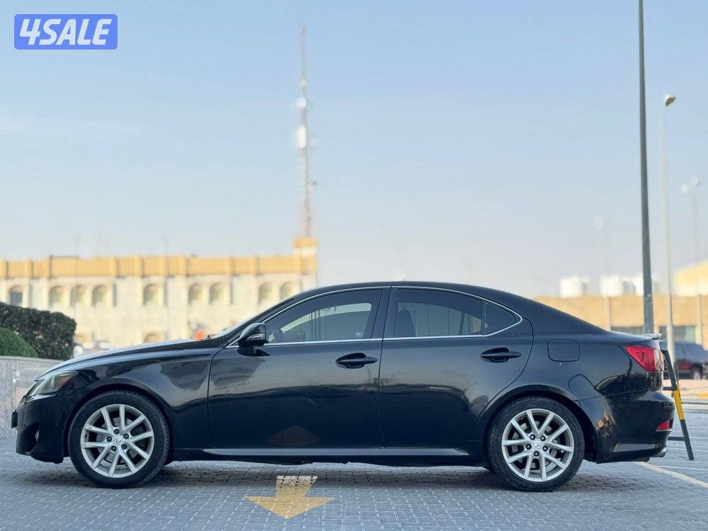 لكزس IS 250 موديل 2012  6سلتدر12