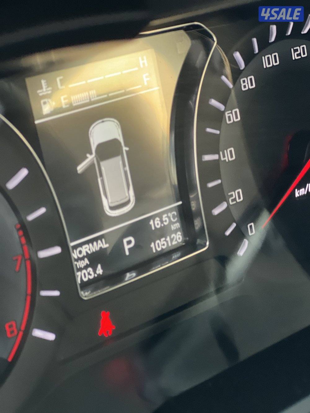 للبيع سيارة بحالة ممتازة7