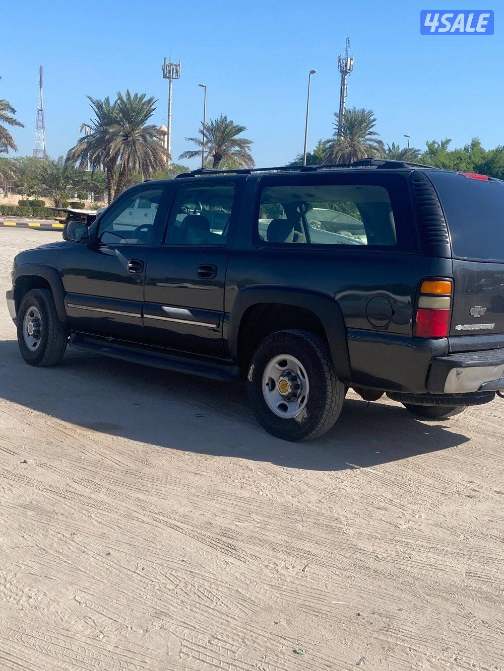 للبيع سيارتين سوبربان 2005-20070