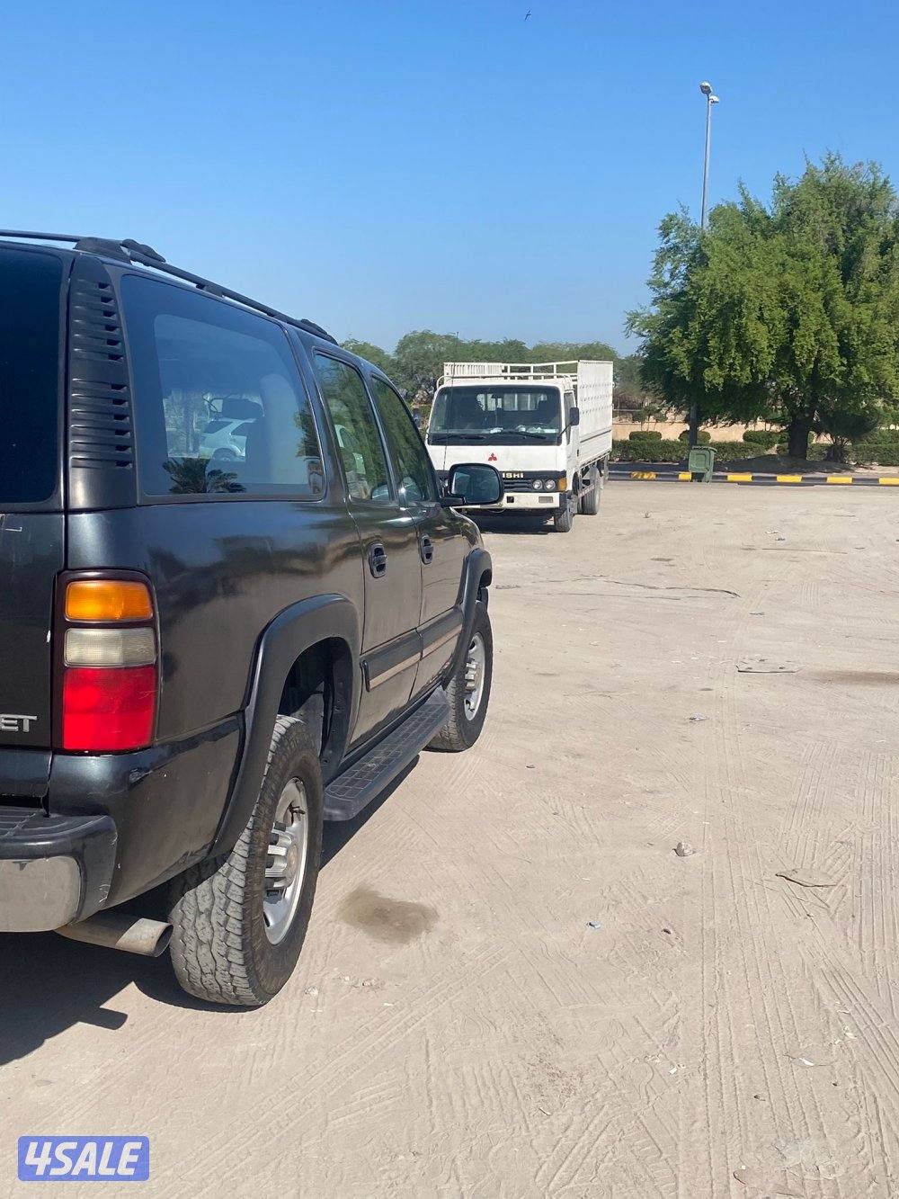 للبيع سيارتين سوبربان 2005-20074