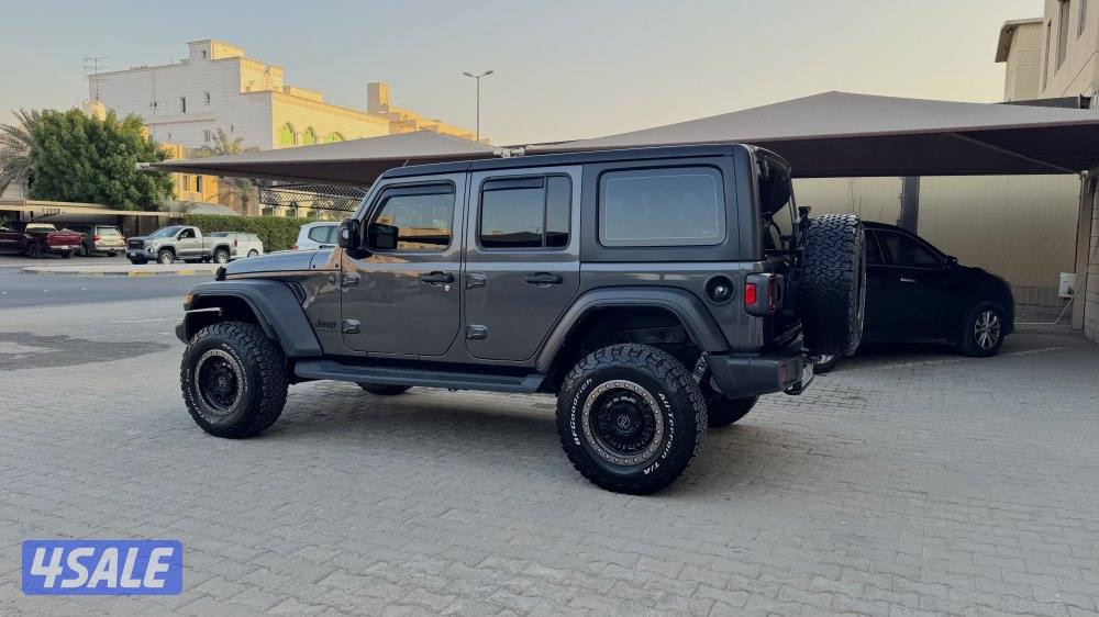 جيب رانقلر0