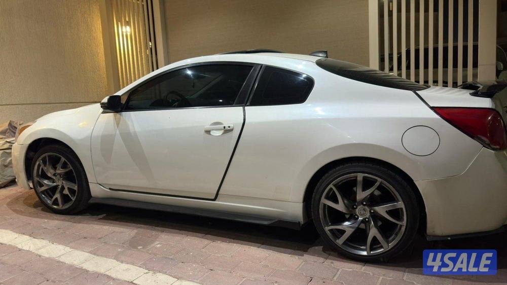 Altima coupe 2012 التيما كوبيه باب واحد3