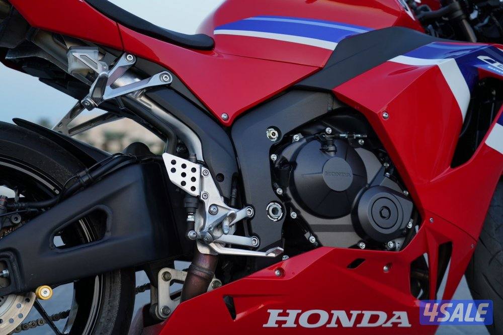 للبيع سيكل هوندا على ايدي من الوكاله1