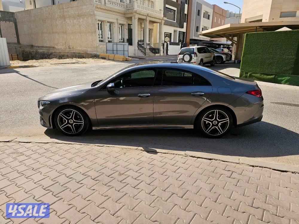للبيع مرسيدس CLA200 موديل 20215