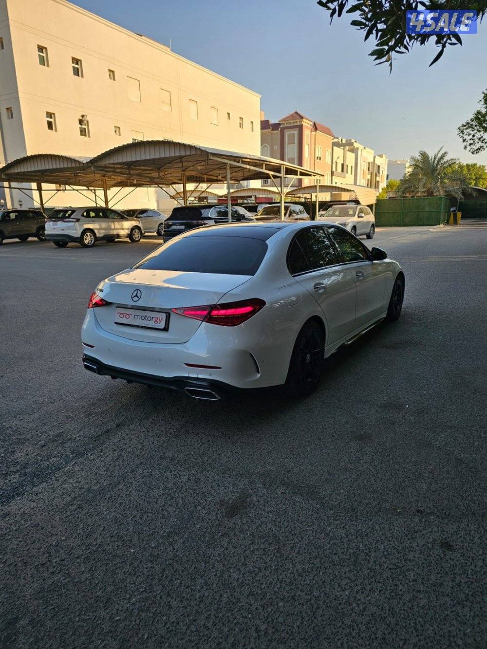 للبيع مرسيدس c200 موديل 20233