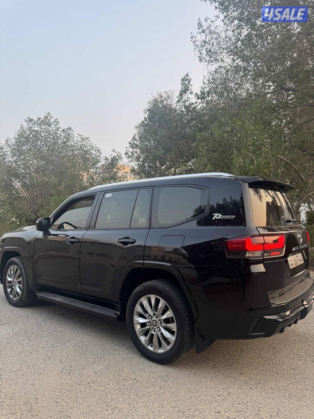 للبيع لاند كروزر 2022 وارد الساير AERO S عداد 35 الف3