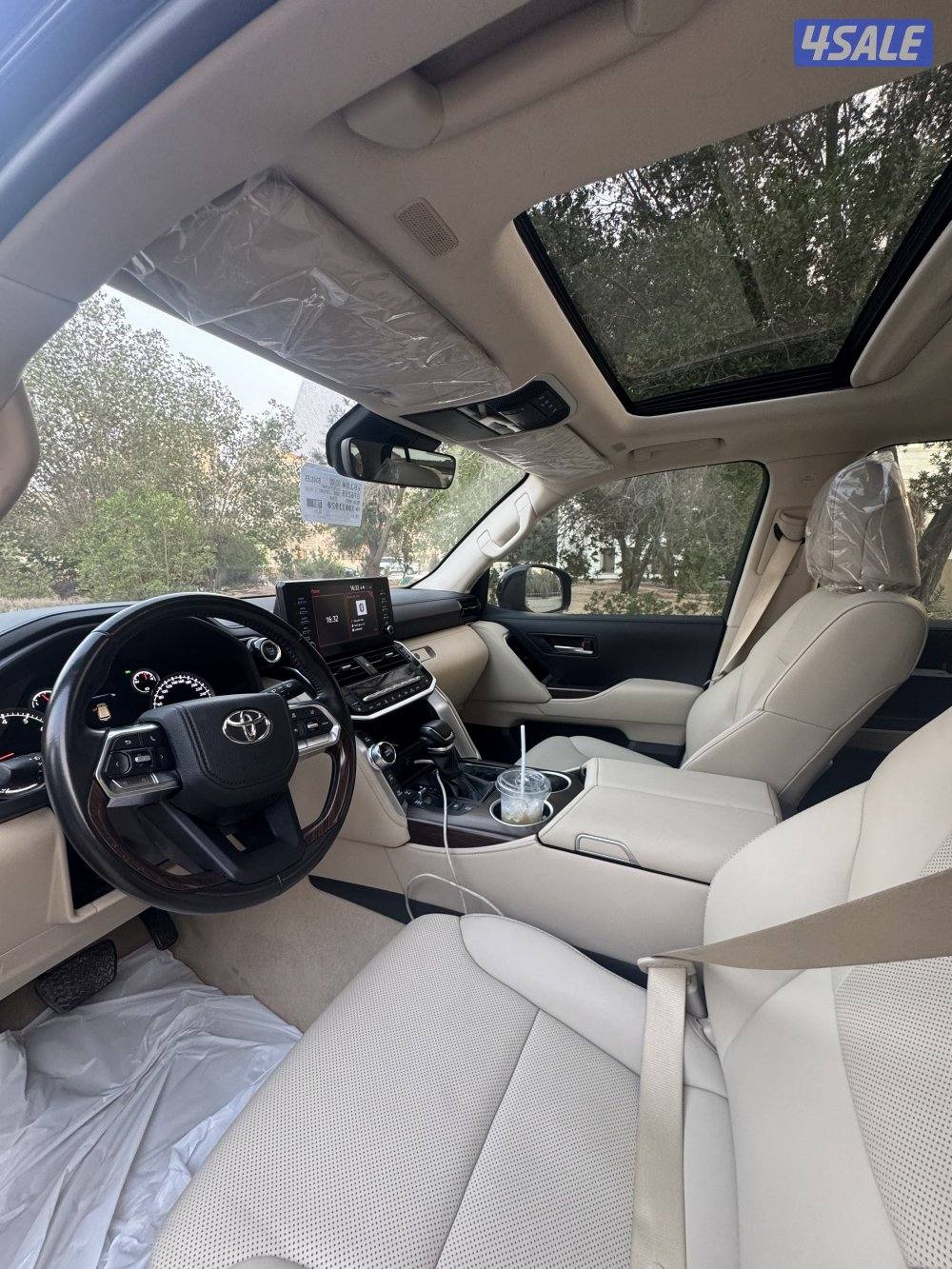 للبيع لاند كروزر 2022 وارد الساير AERO S عداد 35 الف4