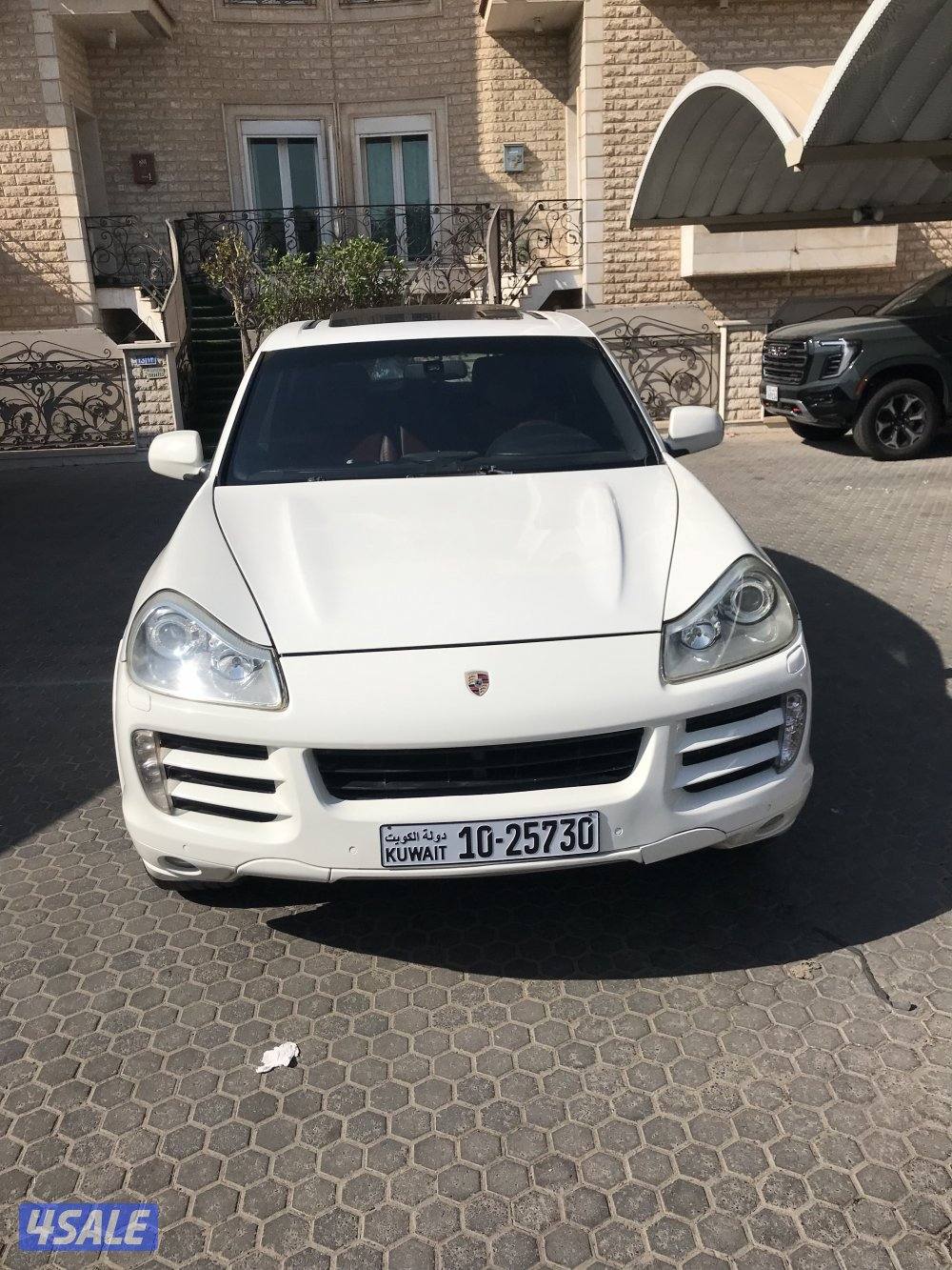 بورش كاين S. سلندر 8  وكاله شرط الفحص.  الخالديه0