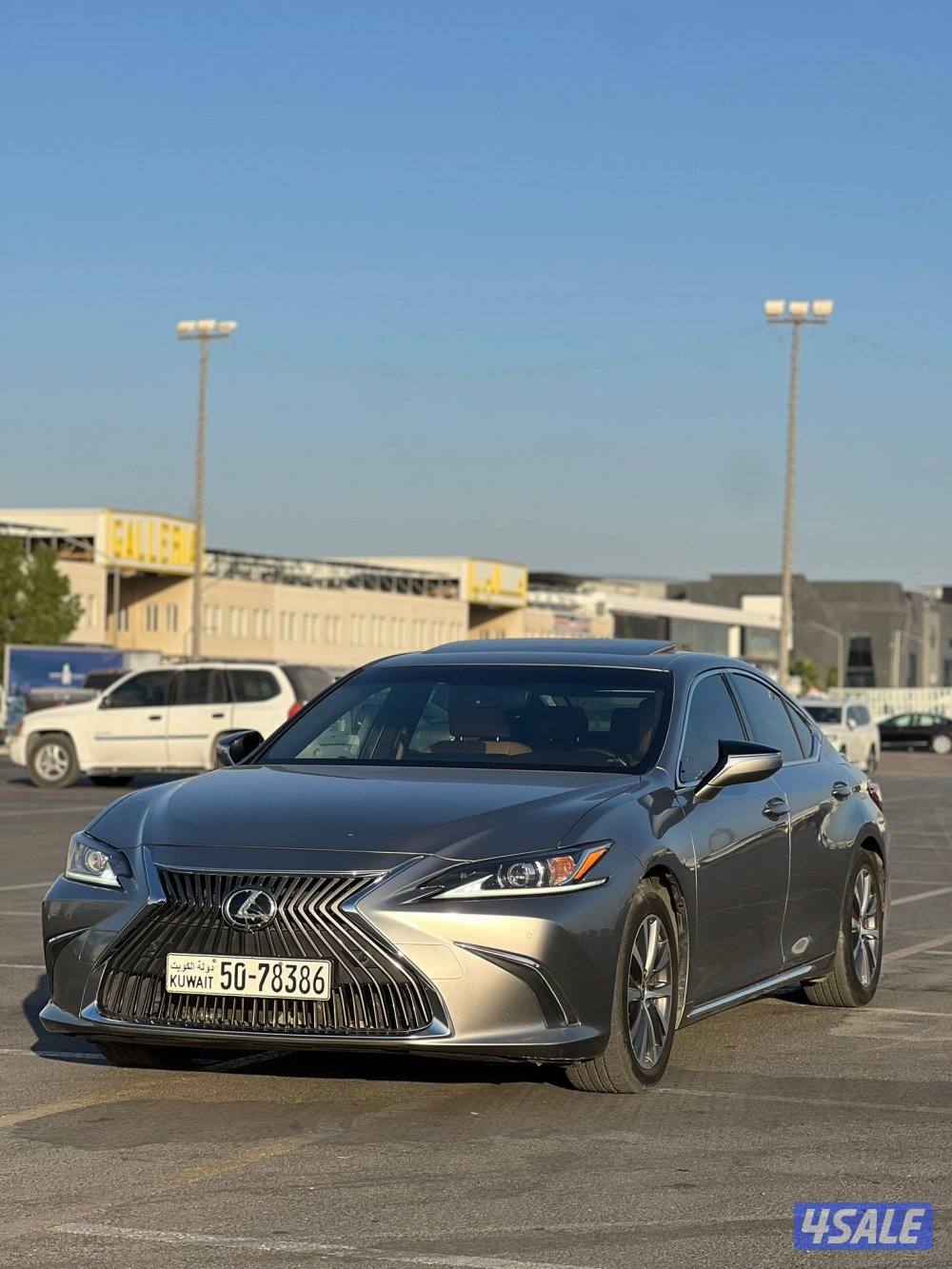 لكزس - ES 250 بحالة الوكاله عداد 840