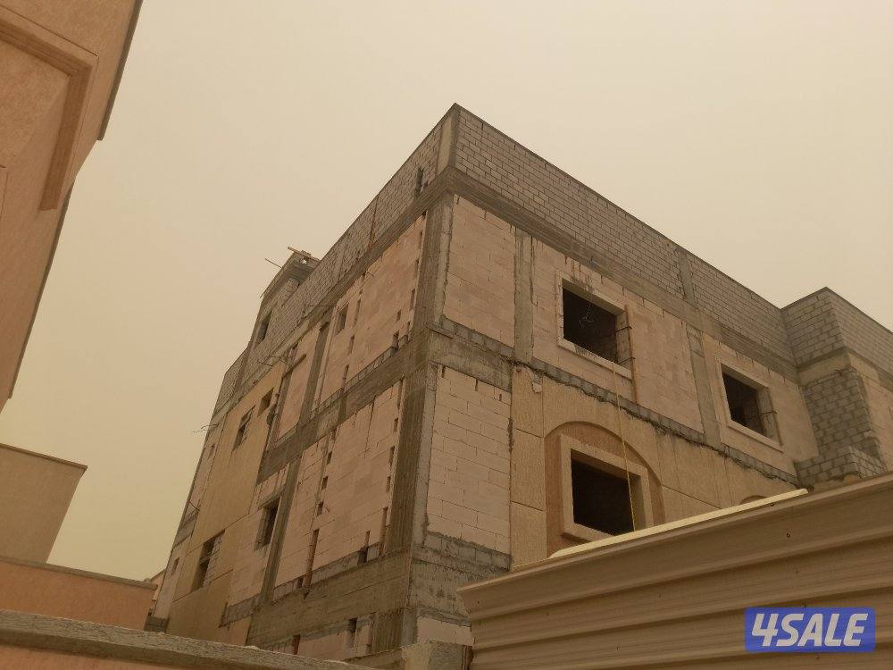 مقولات عامه بناء هيكل اسواد وبناء مصاعد خارجي وتكسير1