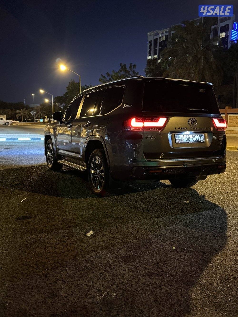 للبيع لاند كروز موديل 20222