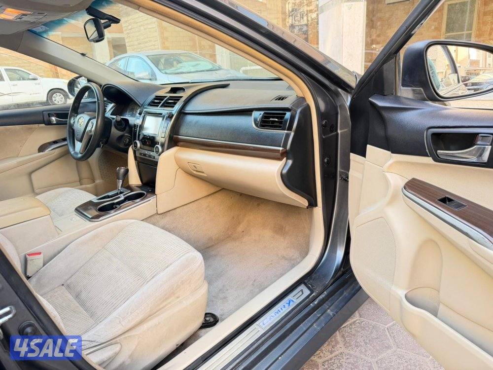 كامري موديل 2012 فل ابشن10