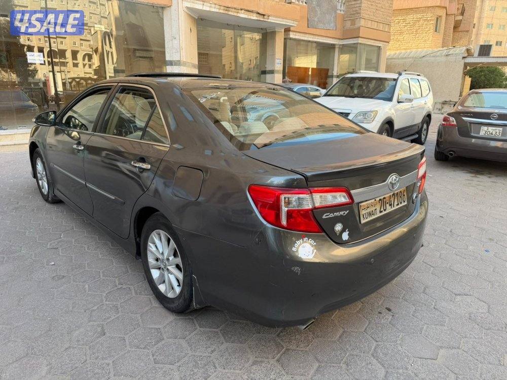 كامري موديل 2012 فل ابشن12