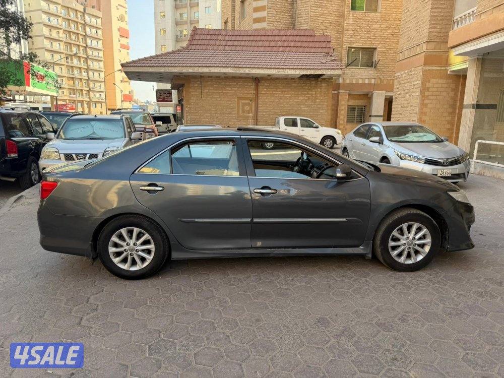 كامري موديل 2012 فل ابشن13