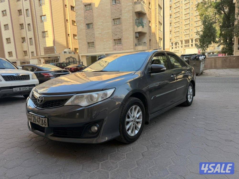 كامري موديل 2012 فل ابشن14