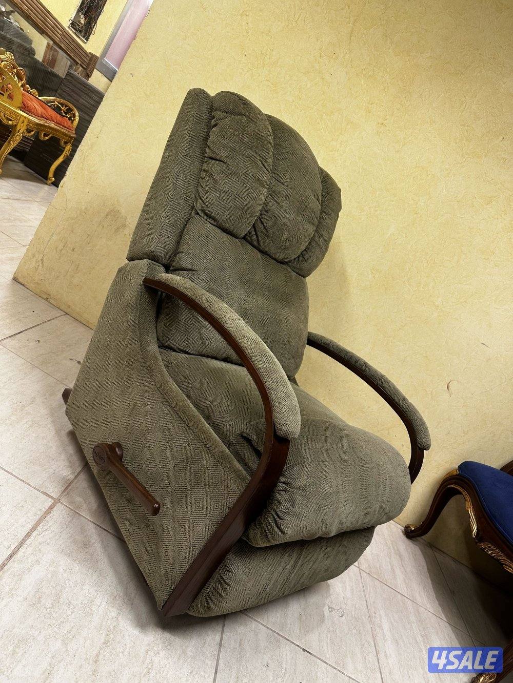 للبيع كرسي ليزي بوي الأصلي  La-Z-Boy8