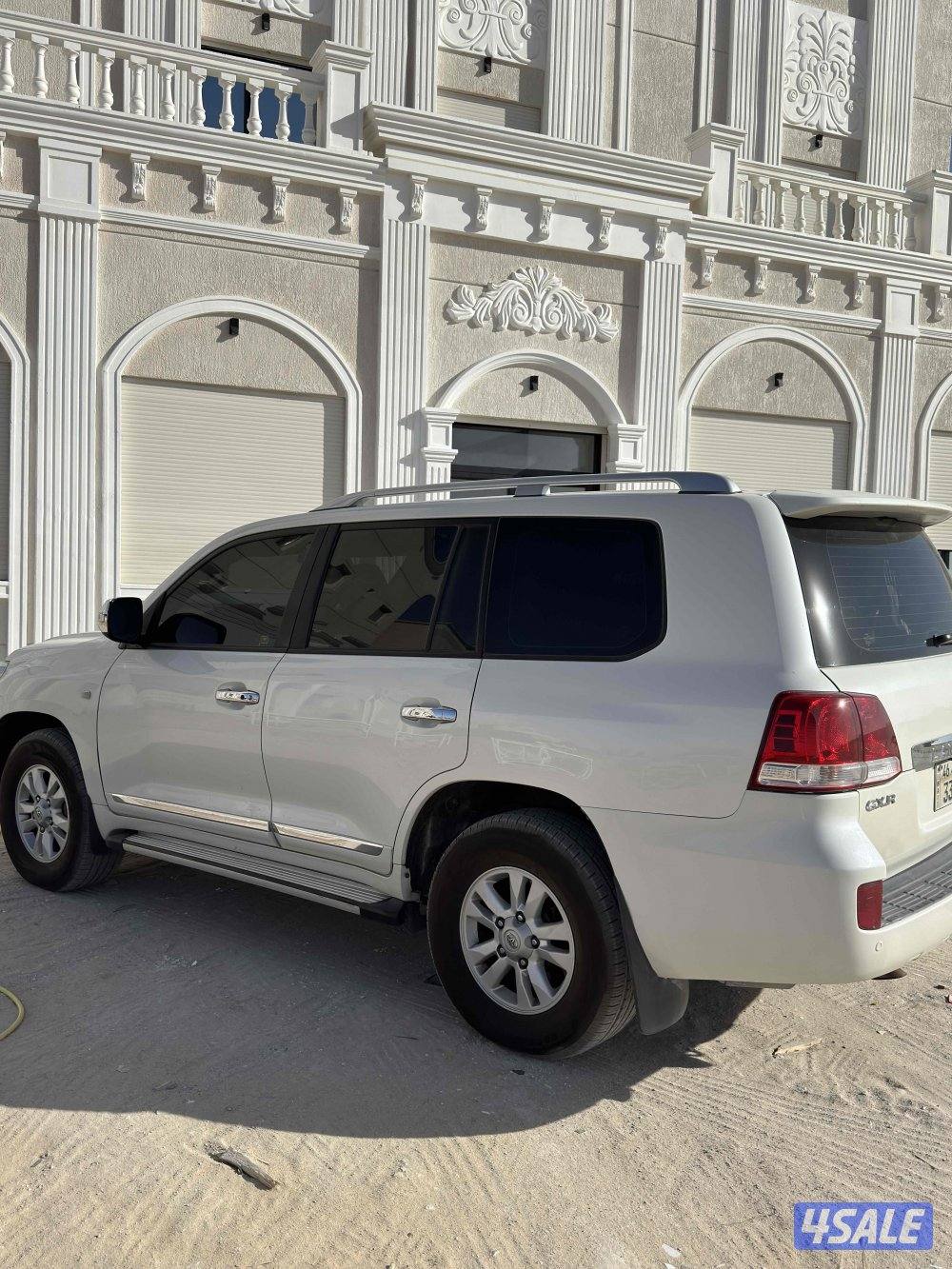 لاند كروزر20104