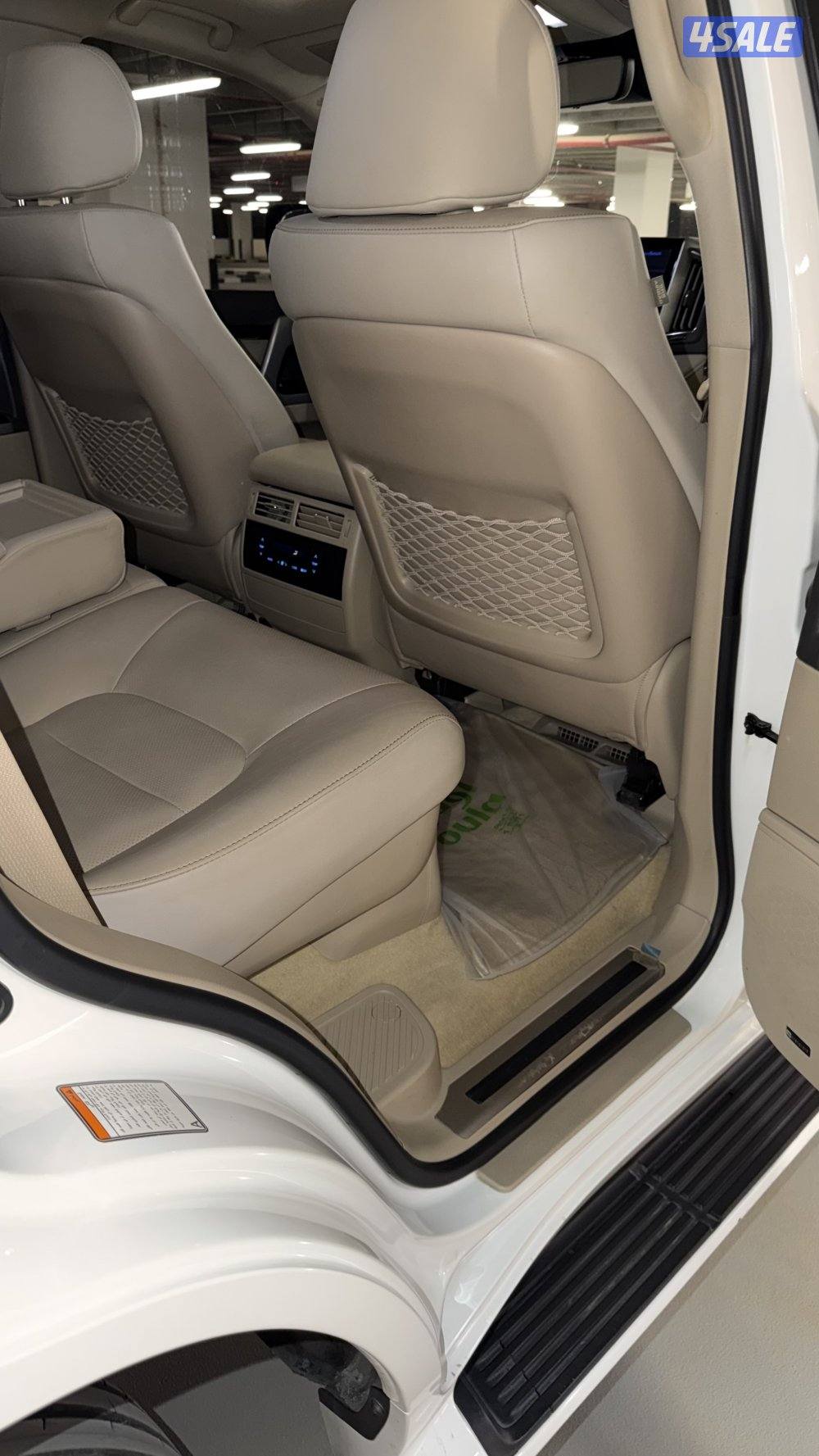 لاند كروزر VXR 20209