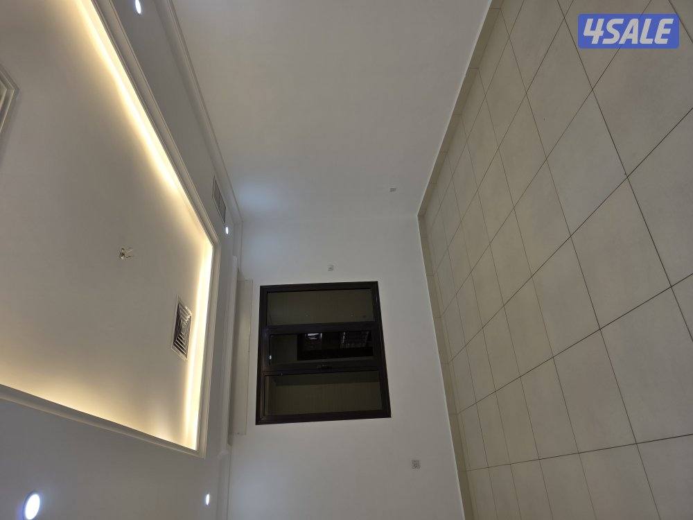 شقة للايجار في الصديق قطعه 7 مقابل مسجد الياقوت12