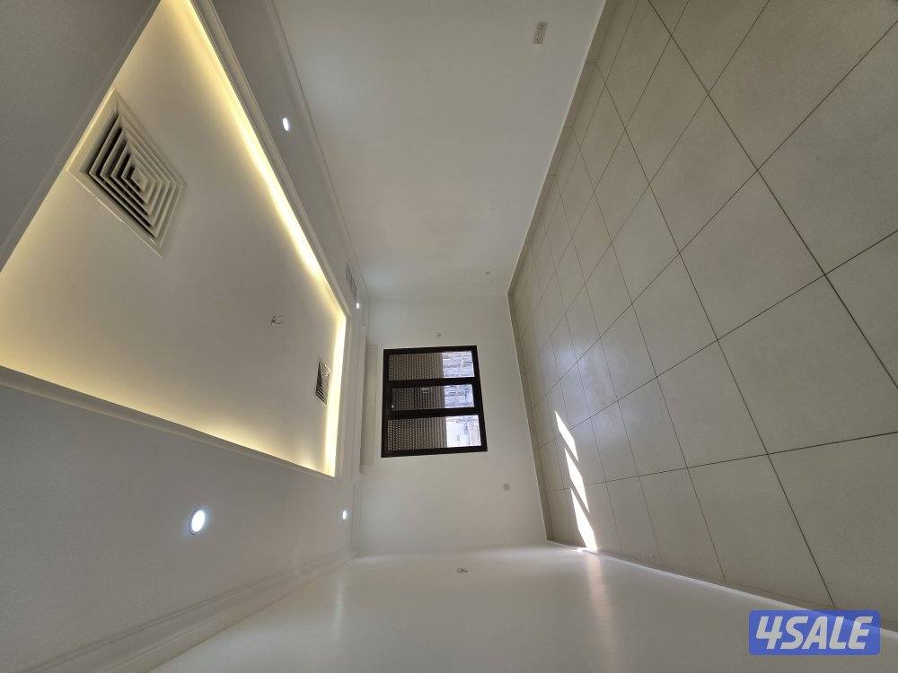 شقة للايجار في الصديق قطعه 7 مقابل مسجد الياقوت14