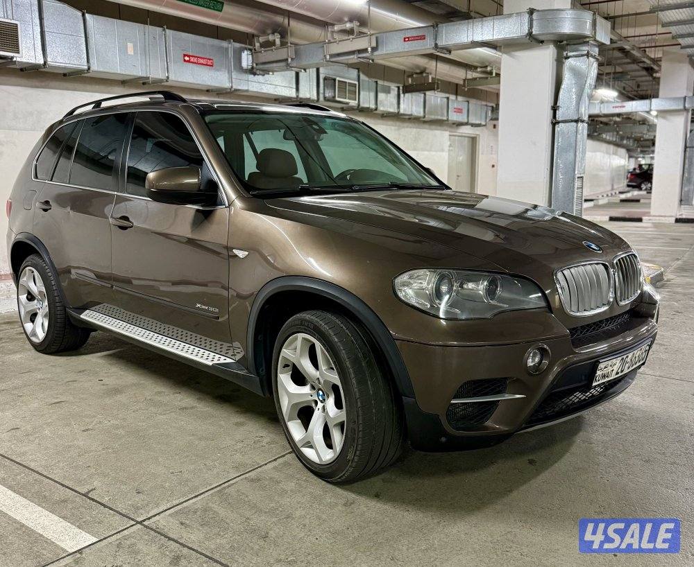 للبيع BMW X5  4.4 V8  موديل. 2013 بحالة نادرة1