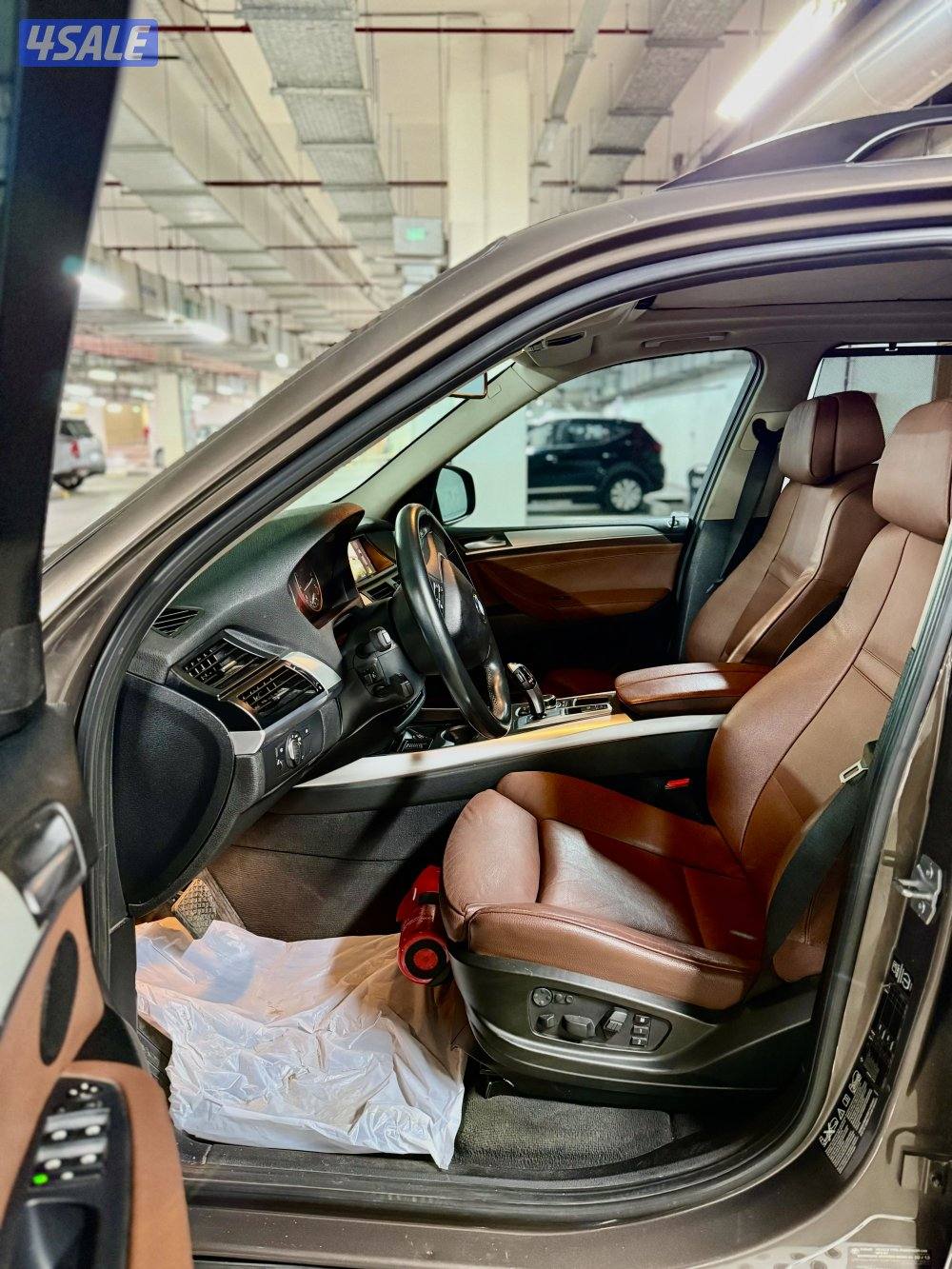 للبيع BMW X5  4.4 V8  موديل. 2013 بحالة نادرة7