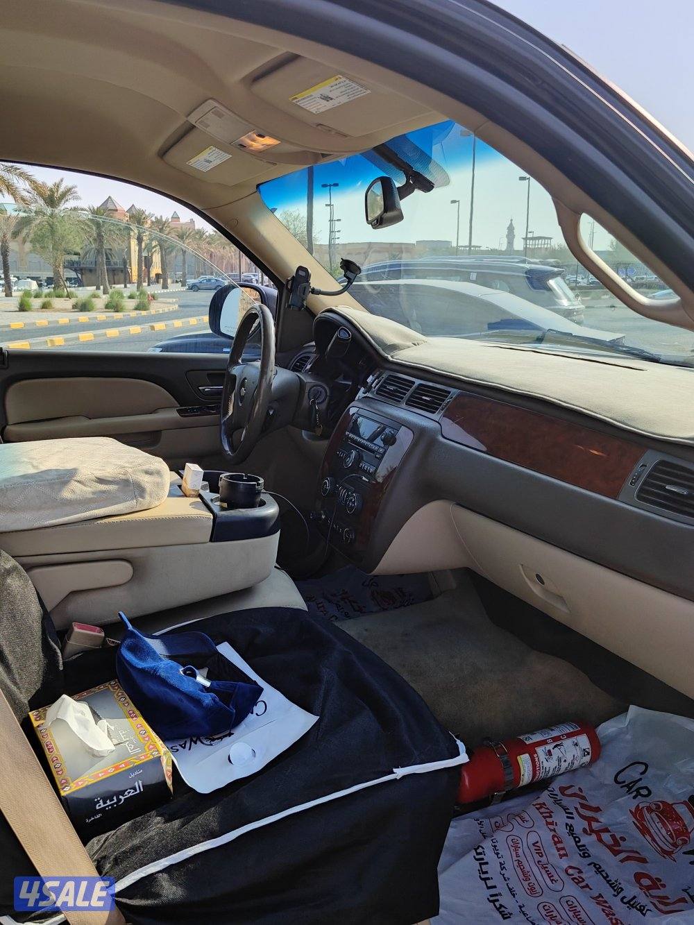 للبيع فقط تاهو 2011 LT7