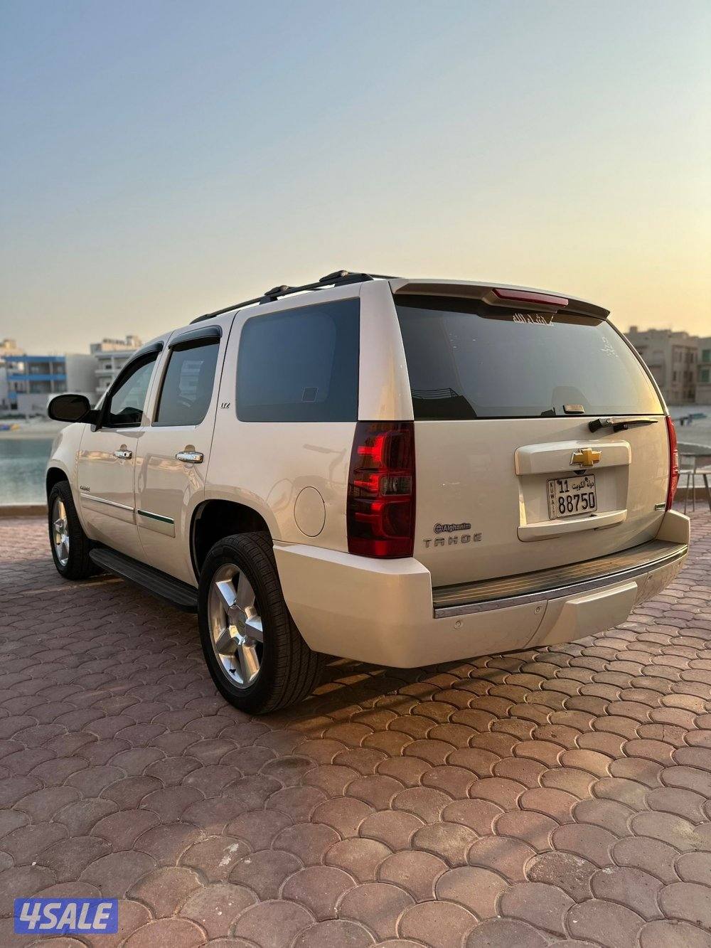 للبيع تاهو ٢٠١٢ LTZ اللون ابيض صدفي12