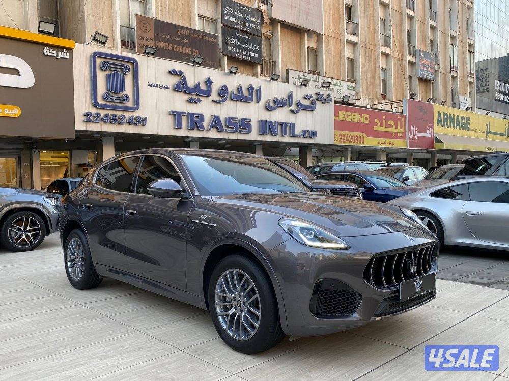 مازيراتي Grecale GT موديل 2024 عداد 8 الف كيلو فقط تحت كفاله شرط الفحص1