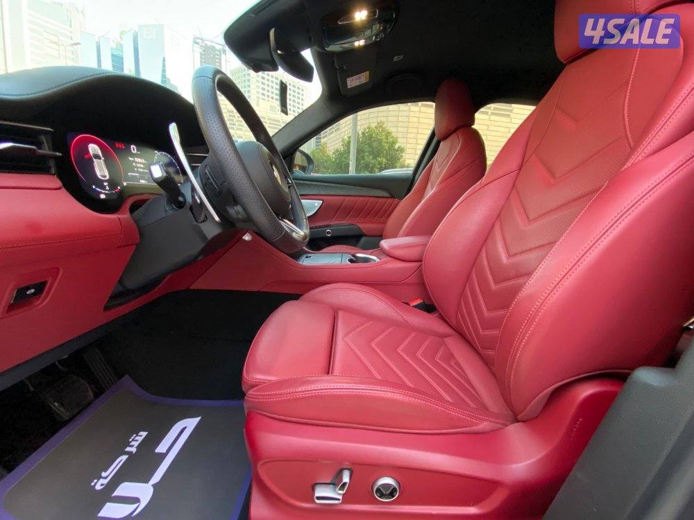 مازيراتي Grecale GT موديل 2024 عداد 8 الف كيلو فقط تحت كفاله شرط الفحص5