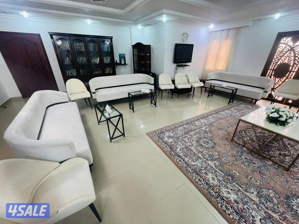 تأجير كراسي وطاولات وزينه منازل وجميع مستلزمات الافراح14