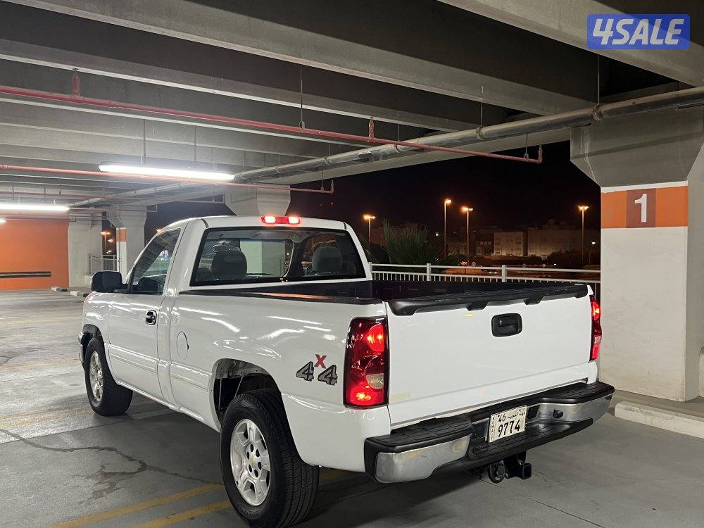 للبيع سلفرادو 20064