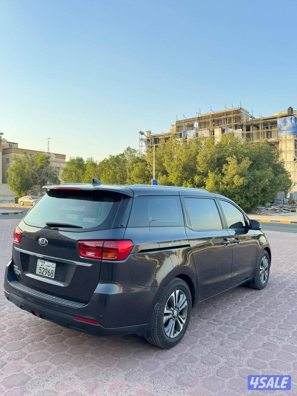 كيا كرنفال1