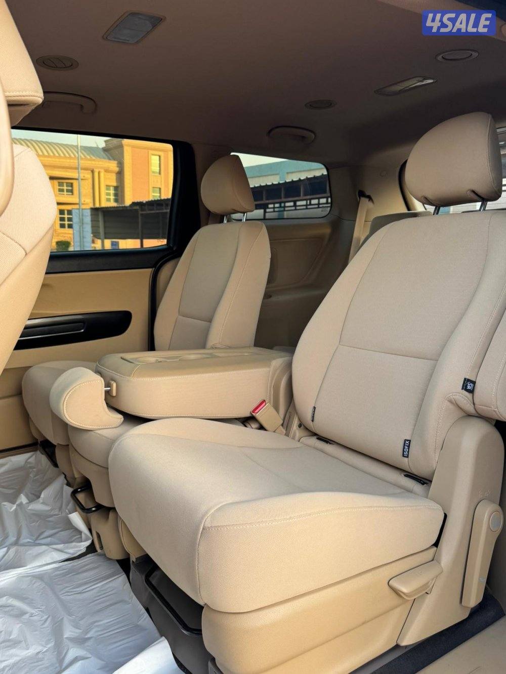 كيا كرنفال8