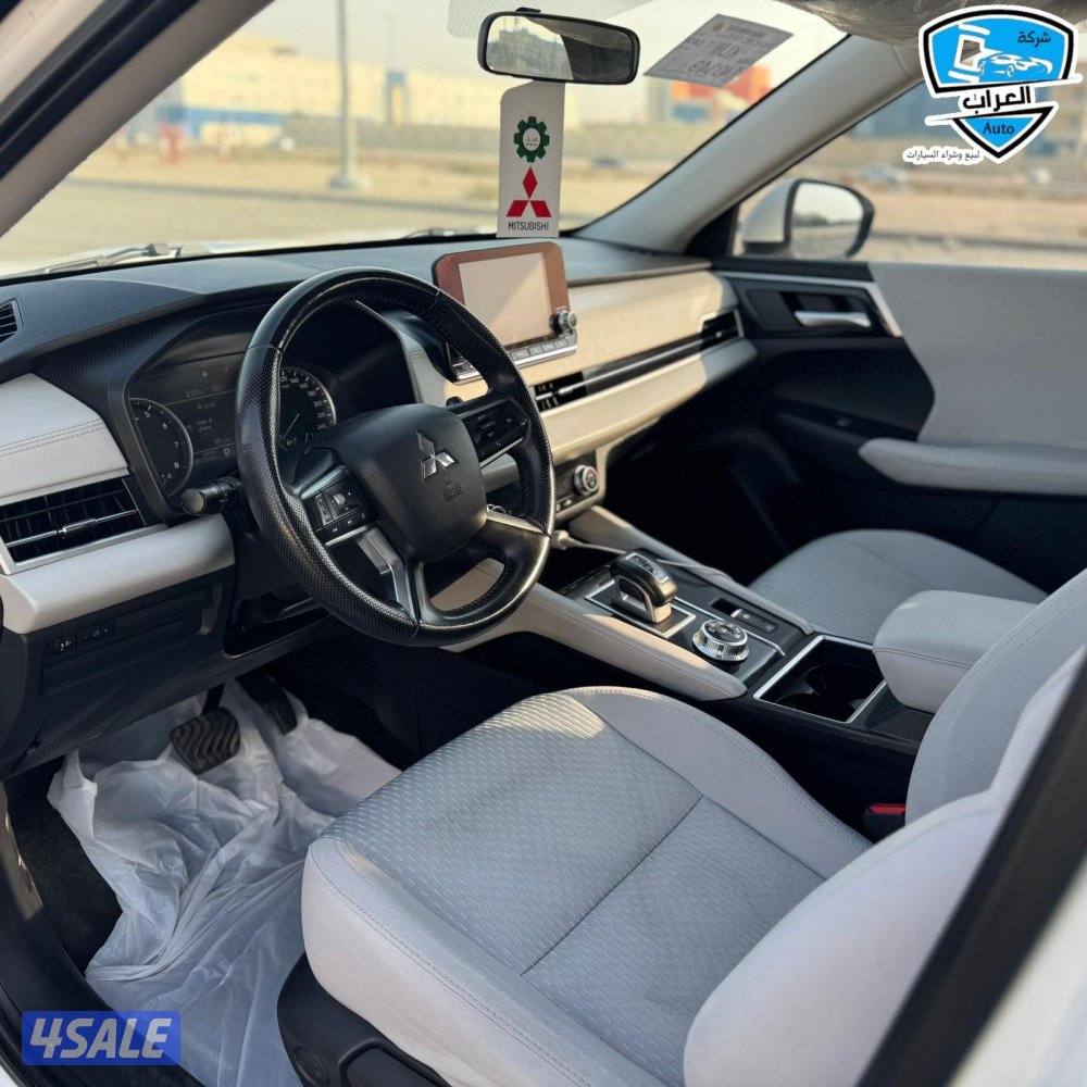 متسوبيشي اوتلاندر  20236