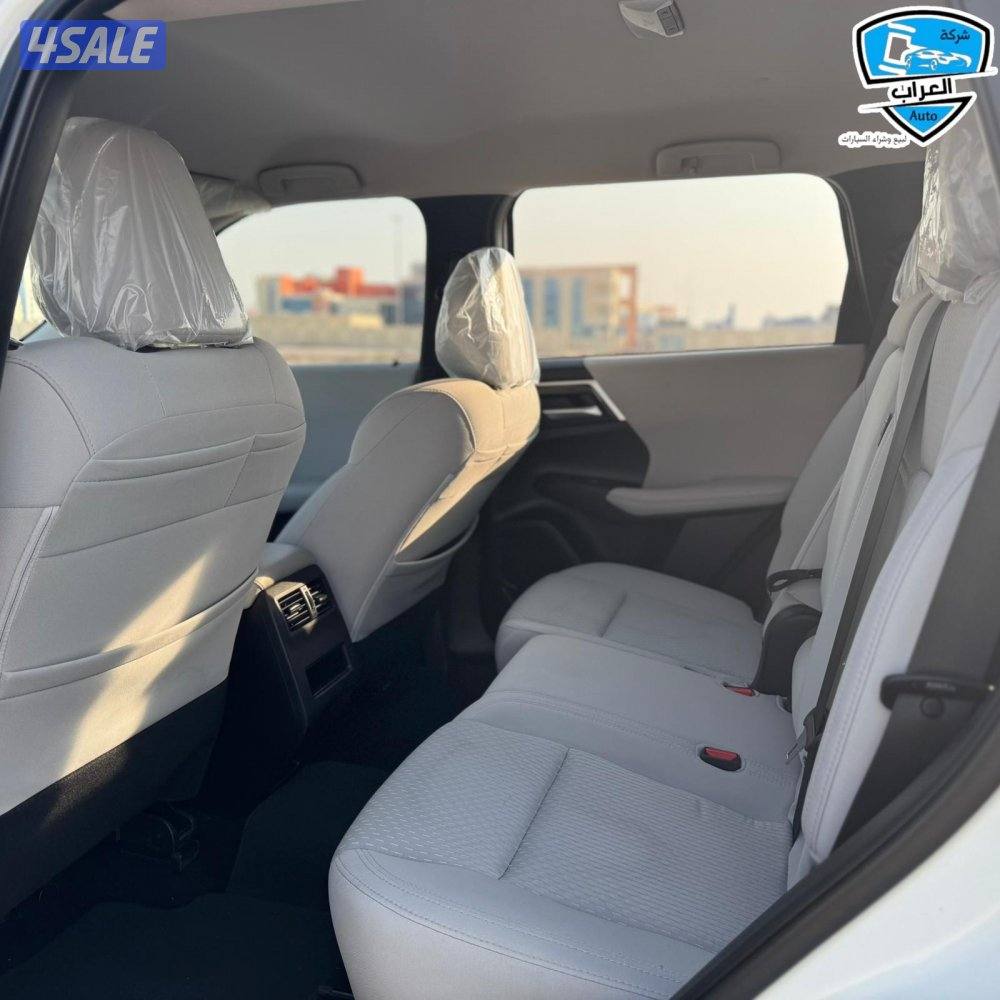 متسوبيشي اوتلاندر  20237