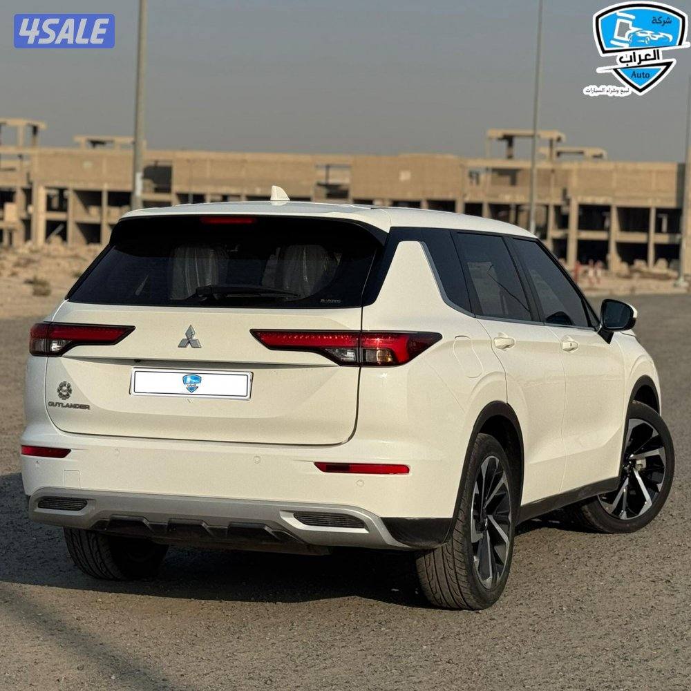 متسوبيشي اوتلاندر  20238