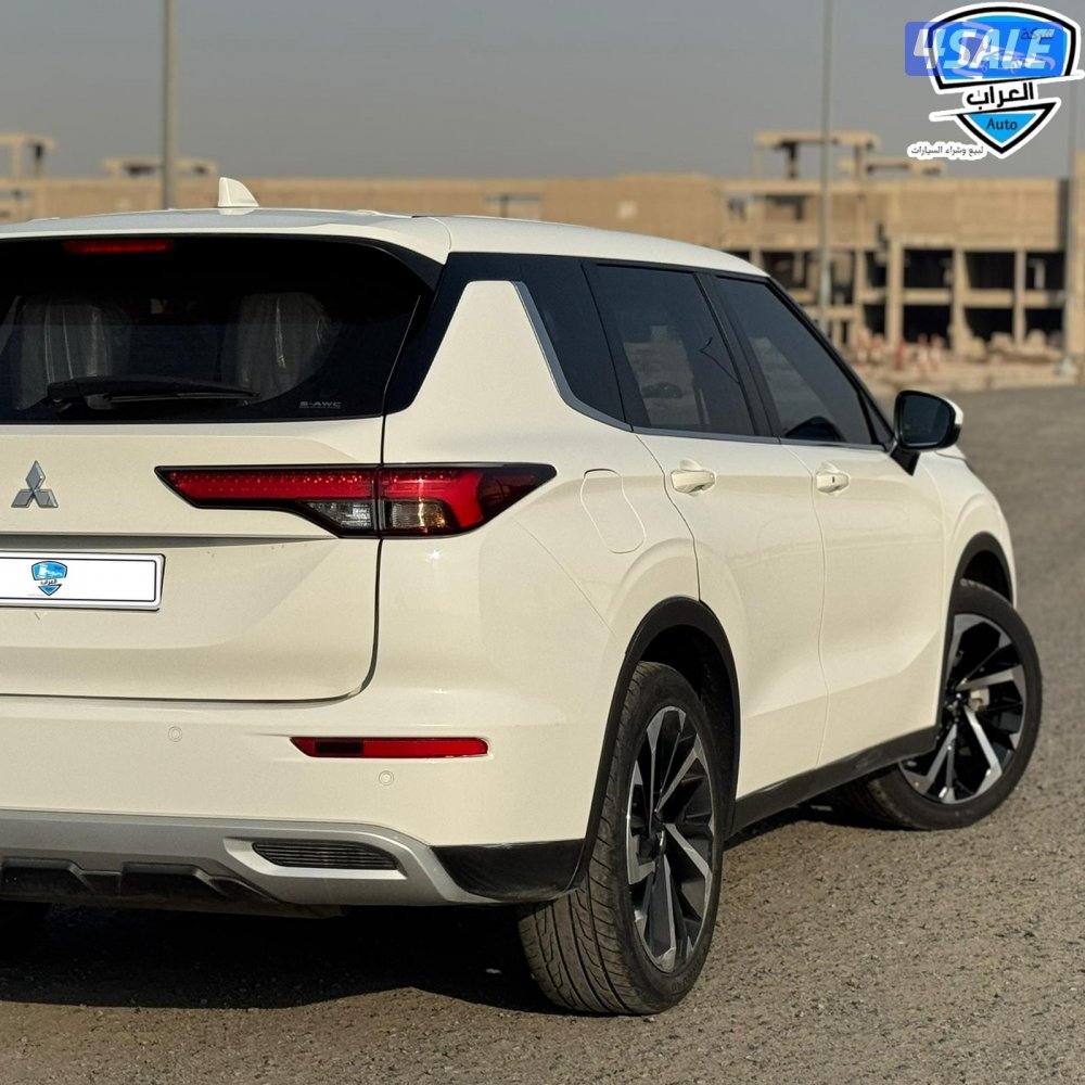 متسوبيشي اوتلاندر  202311