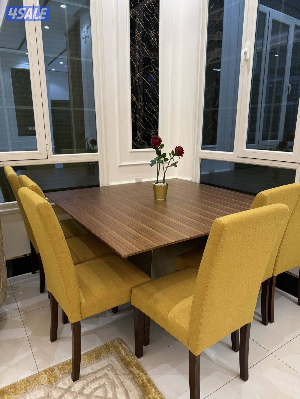 طاوله طعام مع ٧ كراسي من ابيات جديده1