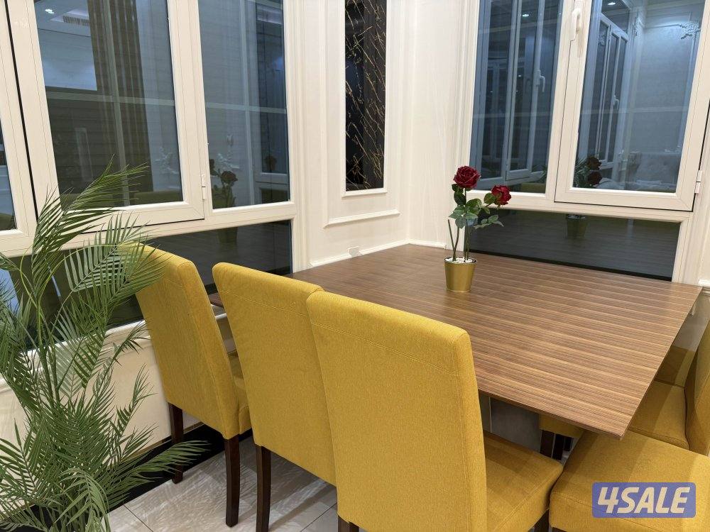 طاوله طعام مع ٧ كراسي من ابيات جديده4