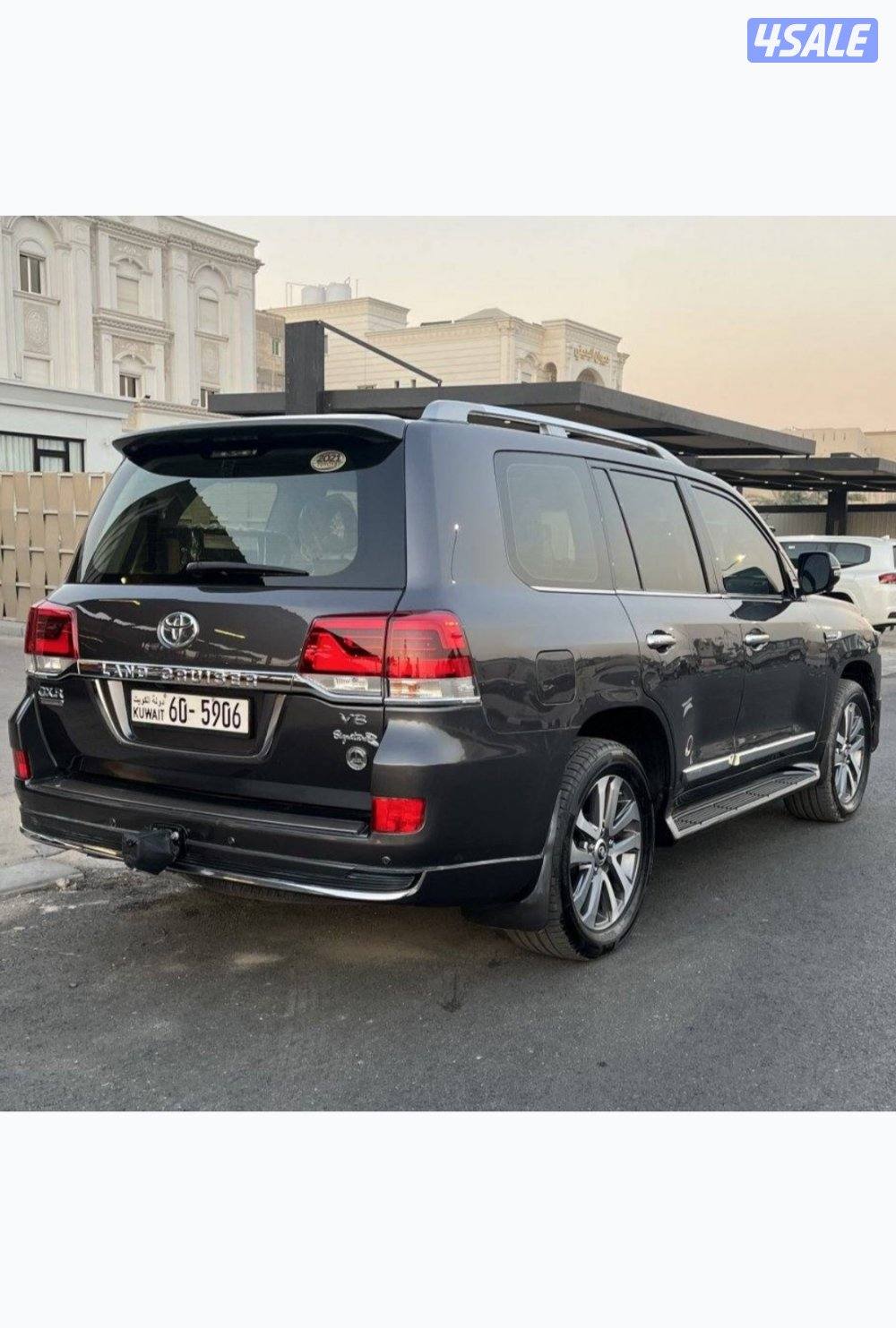 لاند كروزر موديل 2021 سيقنجر3