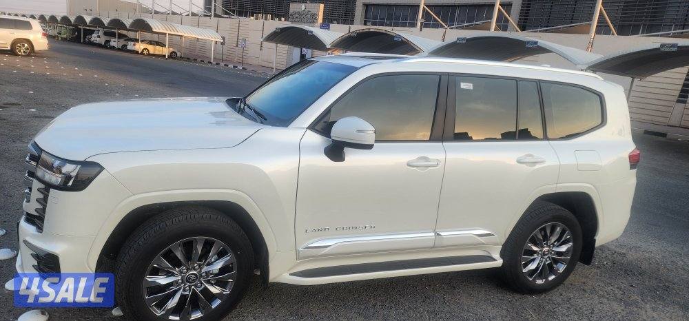 للبيع لاندكروزر gxr-aero.s 2025  بدون تيربو ماشي 30001