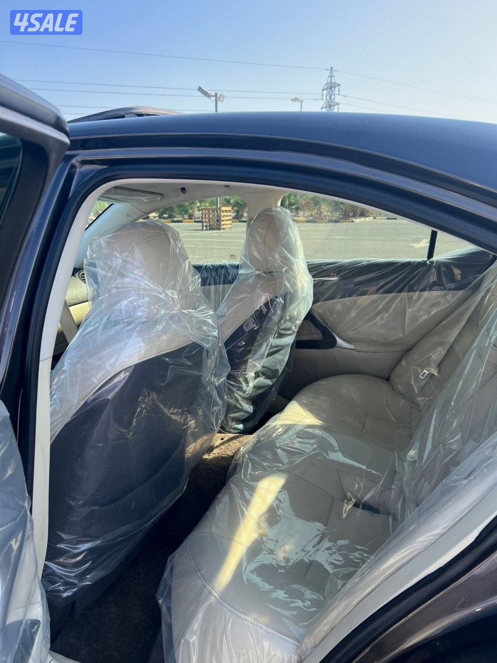 للبيع لكزس is3007