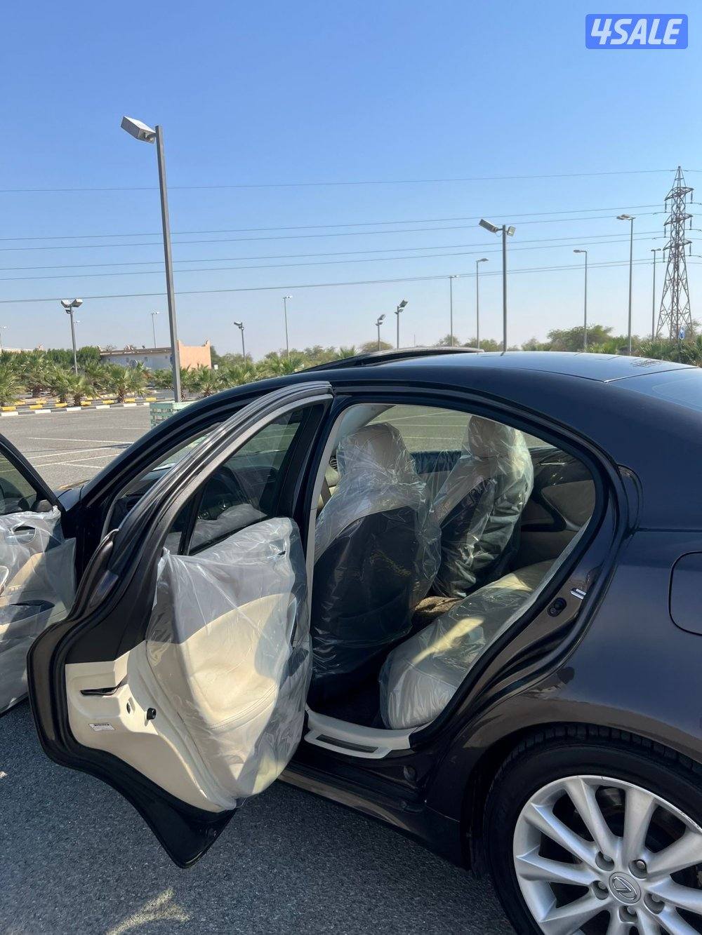 للبيع لكزس is3008